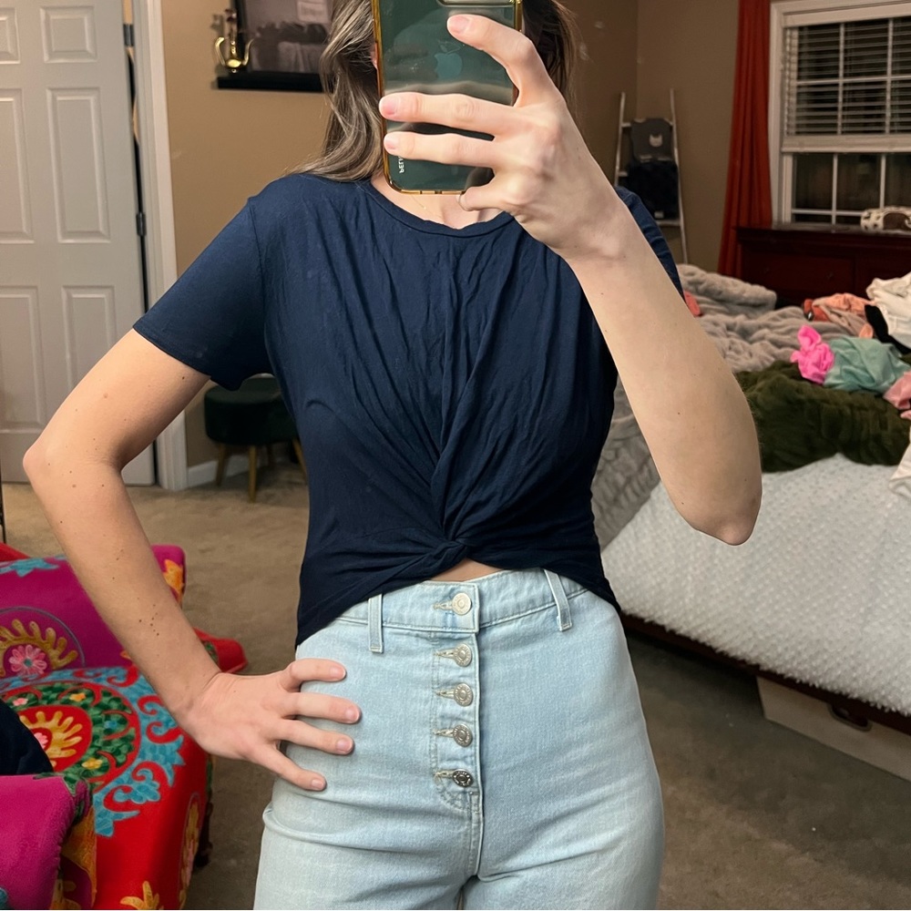 Sage the Label | Navy Twist Front Top | X-Small